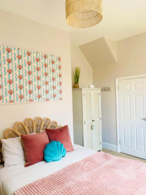 Seaside Seashell Suite